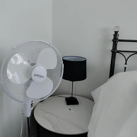 4 For 5, 2 Balconies, Wi-fi 15 Min Centre Bratislava