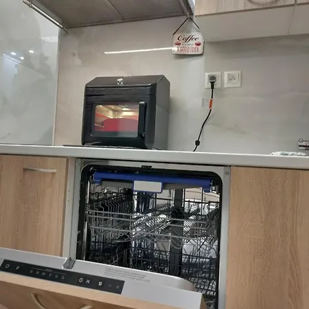 Apartmán 4 For 5, 2 Balconies, Wi-fi 15 Min Centre *