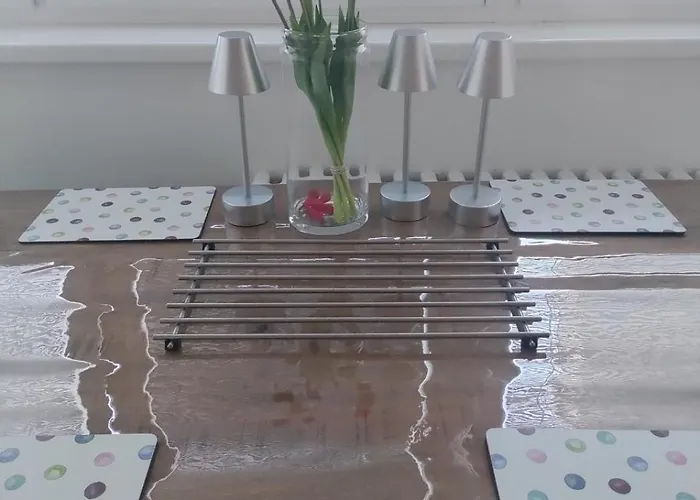 Apartament 3 Bedrooms And Living In *